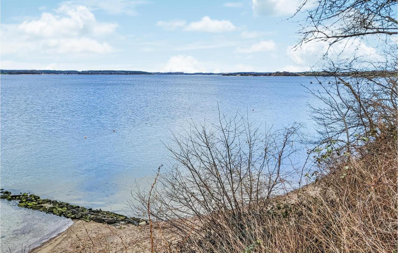 Beach Front Home In Stralsund With Wifi Exterior foto
